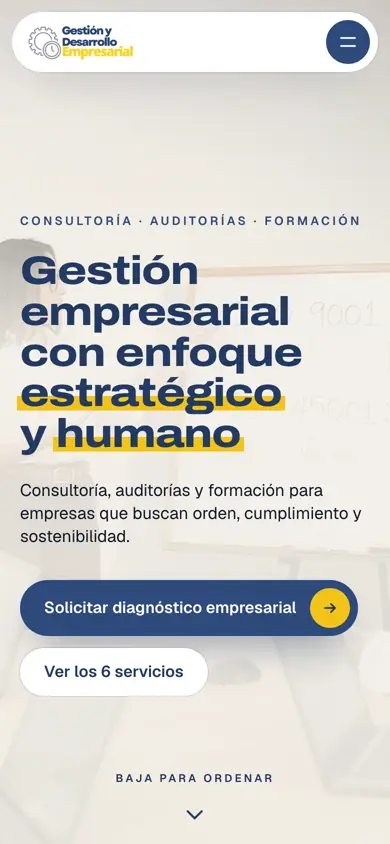 Web de consultora iso en Colombia hecha por ITERIA, vista en celular